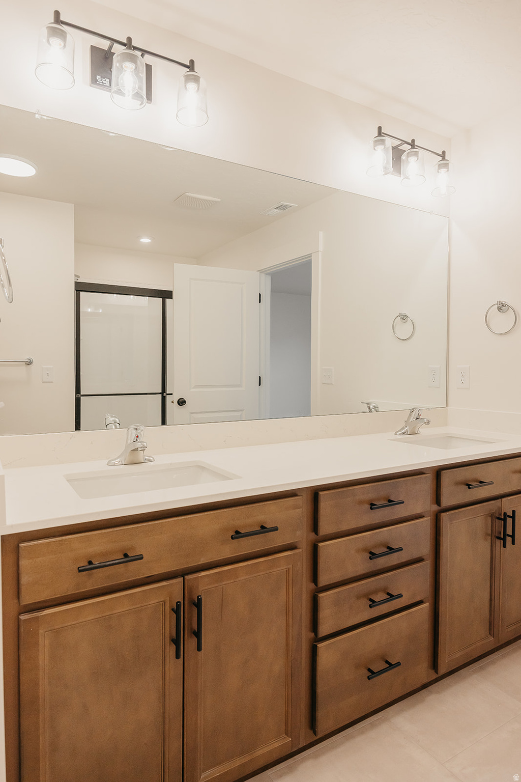 EAGLE HEIGHTS - Residential