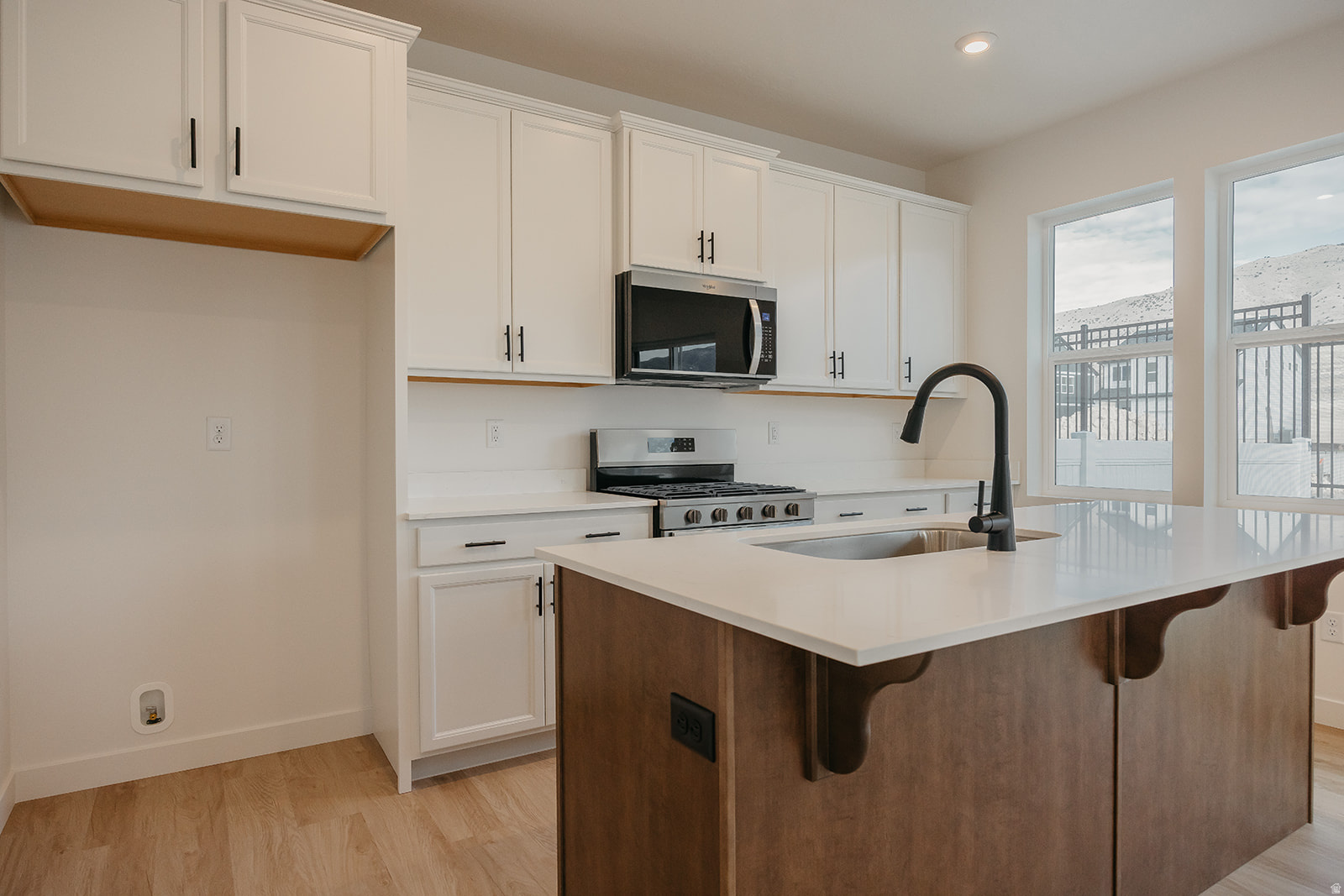 EAGLE HEIGHTS - Residential