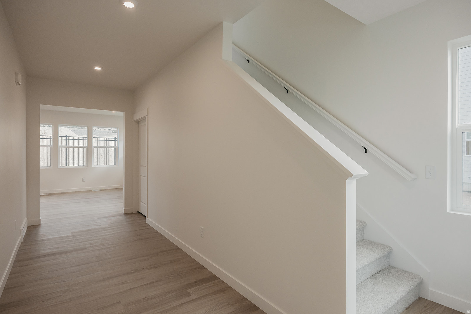 EAGLE HEIGHTS - Residential