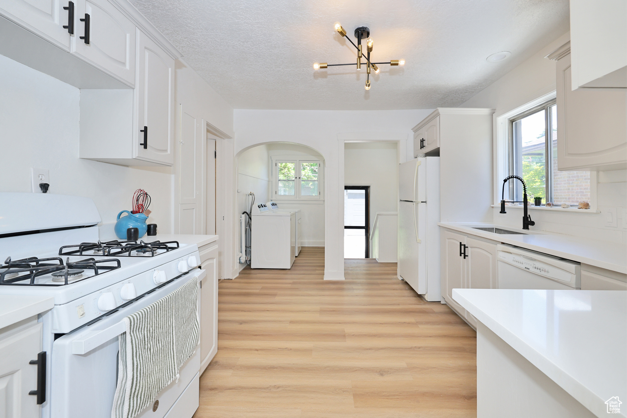 557 E Cleveland Ave, Salt Lake City, Utah image 21