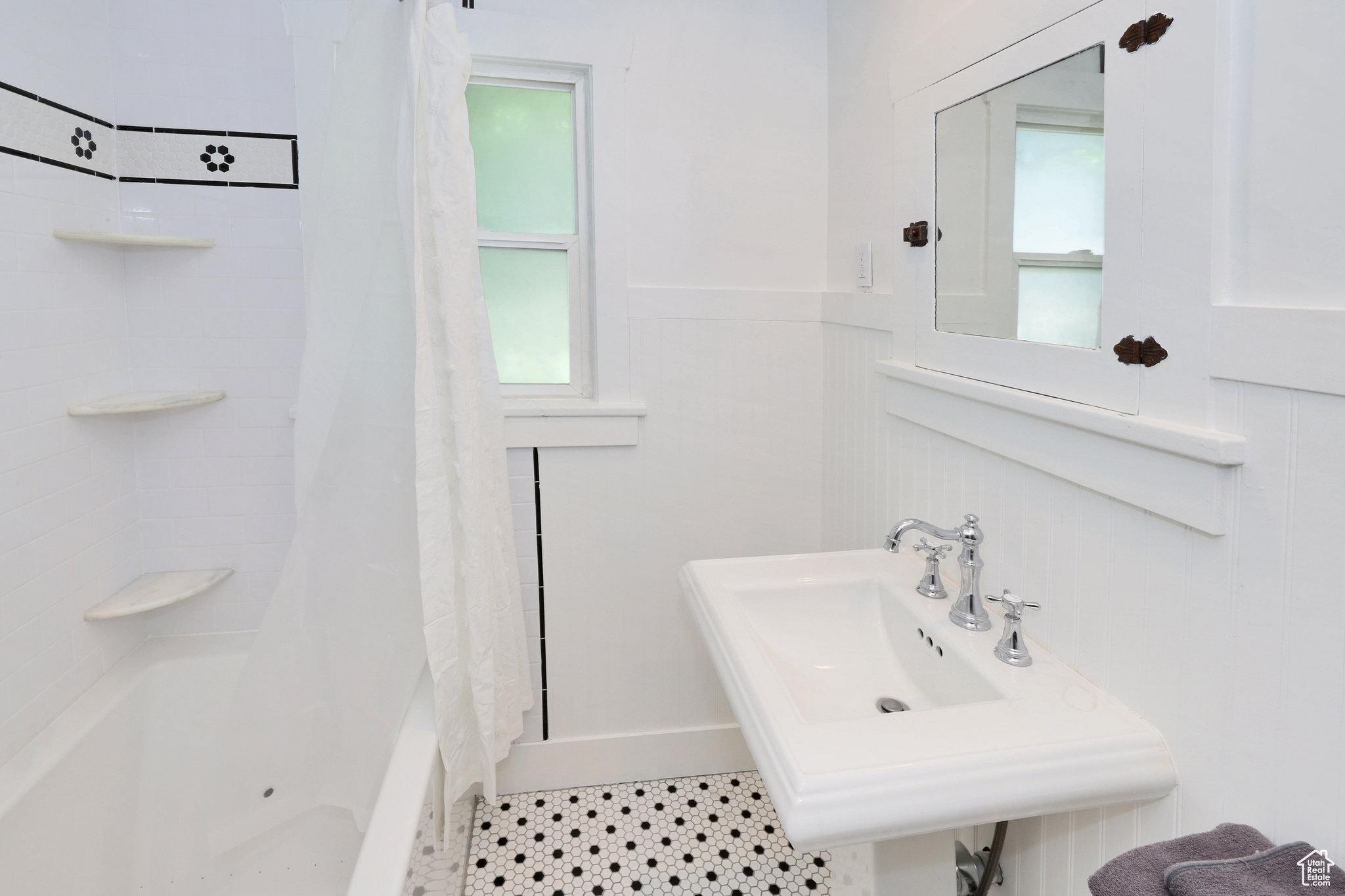 557 E Cleveland Ave, Salt Lake City, Utah image 13