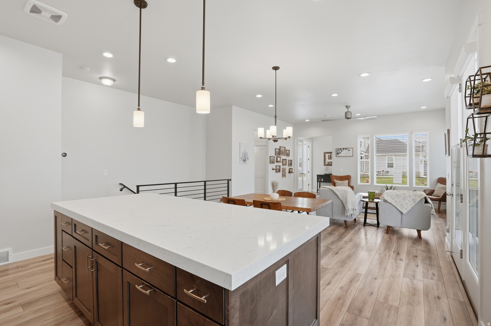 DAYBREAK - Residential