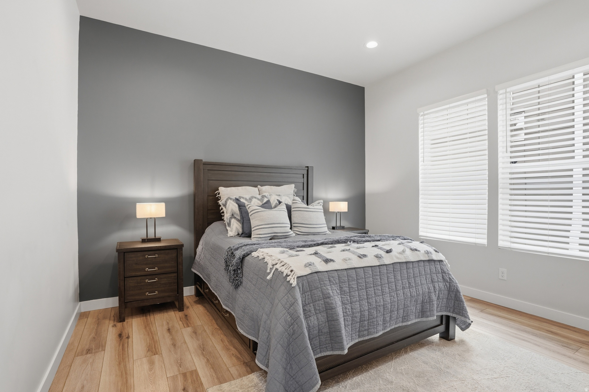 DAYBREAK - Residential