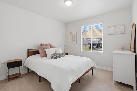 Tiny photo for 11683 S MORING WAY, South Jordan, UT 84009 (MLS # 2147651)