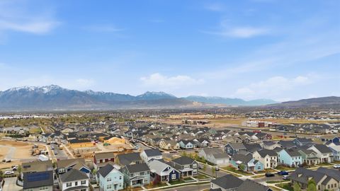 Tiny photo for 11683 S MORING WAY, South Jordan, UT 84009 (MLS # 2147651)