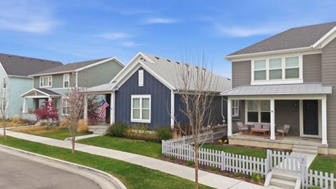 Tiny photo for 11683 S MORING WAY, South Jordan, UT 84009 (MLS # 2147651)