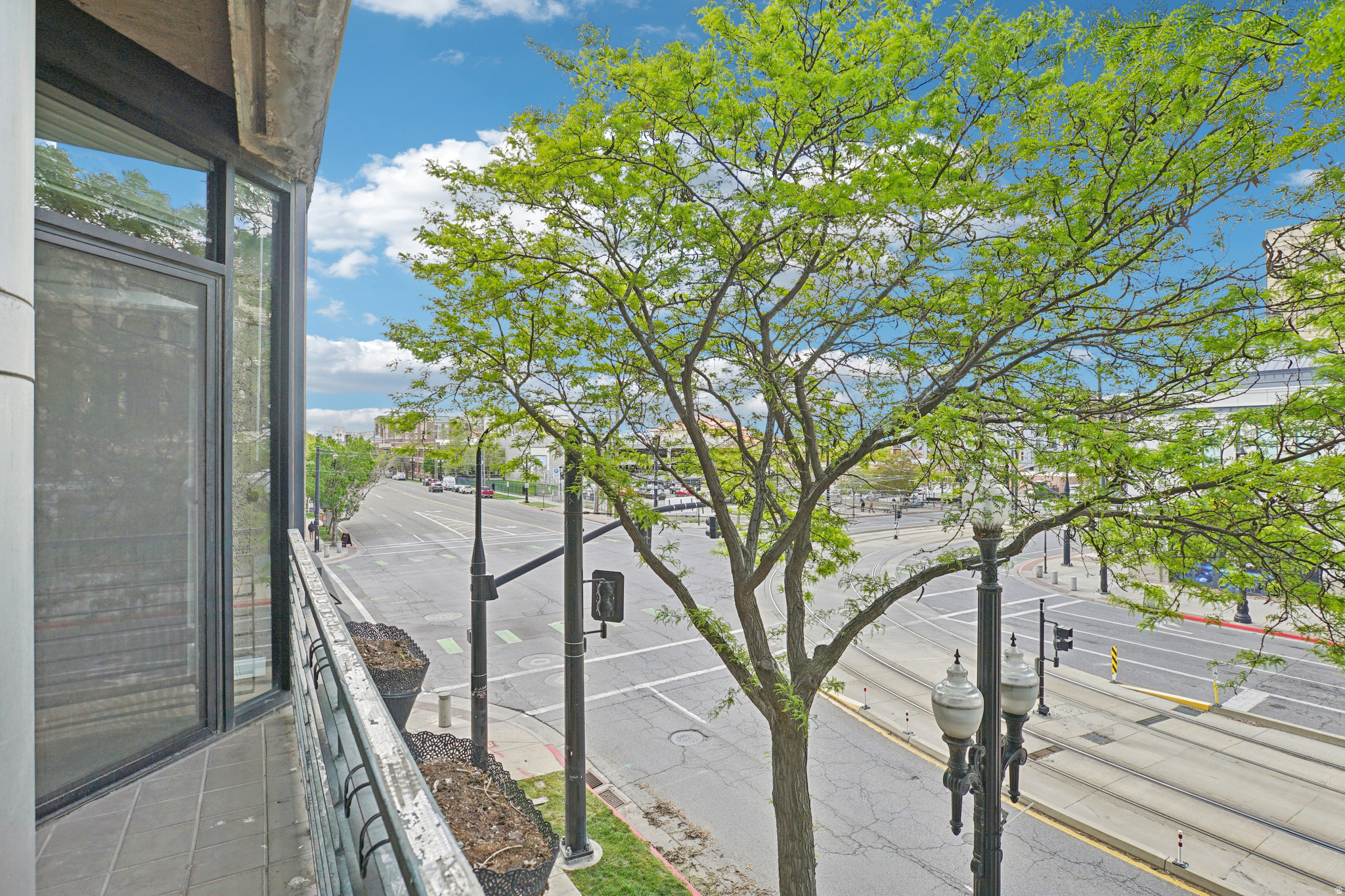 DAKOTA LOFTS - Residential