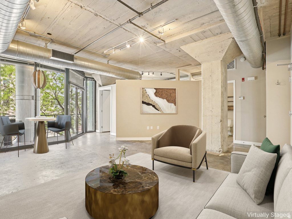 DAKOTA LOFTS - Residential