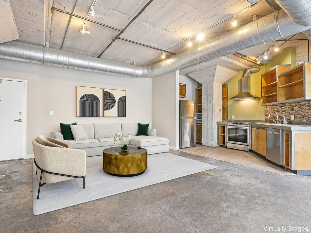 DAKOTA LOFTS - Residential