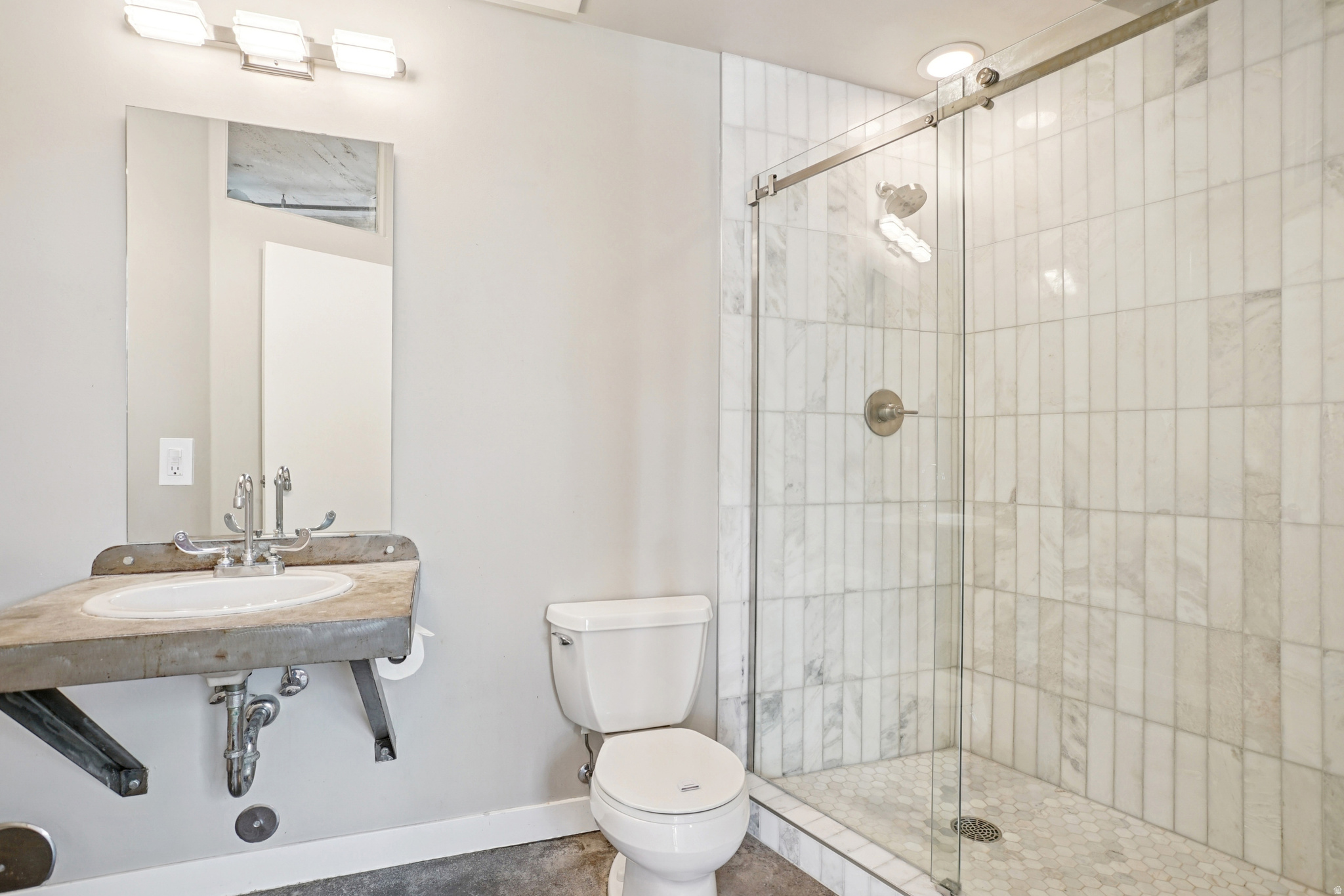 DAKOTA LOFTS - Residential