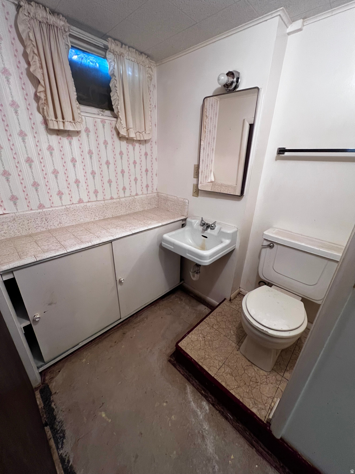 LAKEVIEW #1 - Residential