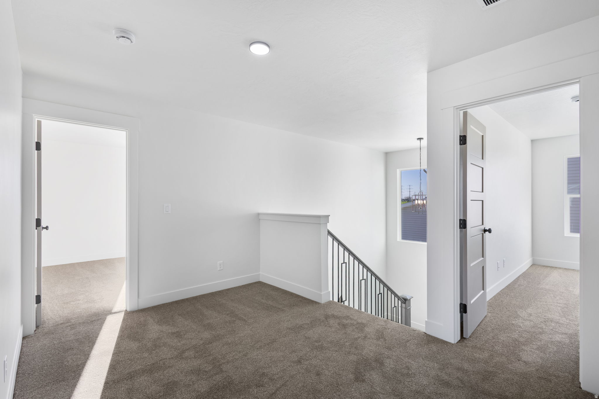 REGENCY GARDENS - Residential