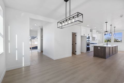 Tiny photo for 1331 N 1850 W, Clinton, UT 84015 (MLS # 2134849)