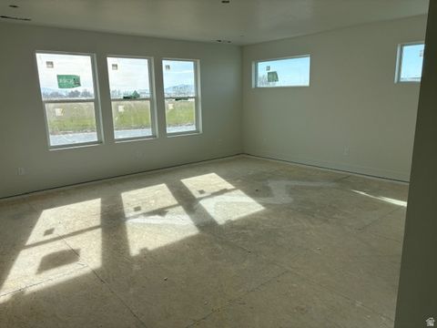 Tiny photo for 1331 N 1850 W, Clinton, UT 84015 (MLS # 2134849)