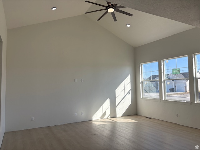 REGENCY GARDENS - Residential