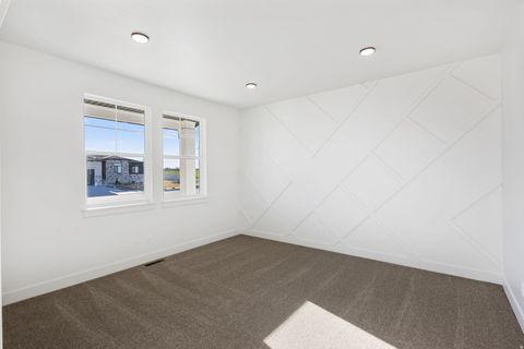 Tiny photo for 1331 N 1850 W, Clinton, UT 84015 (MLS # 2134849)