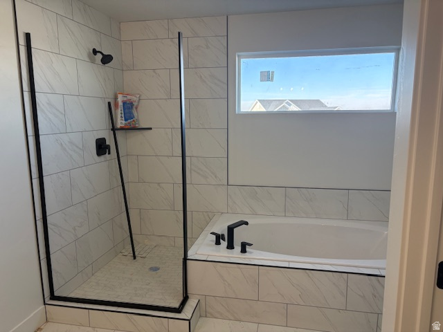 REGENCY GARDENS - Residential