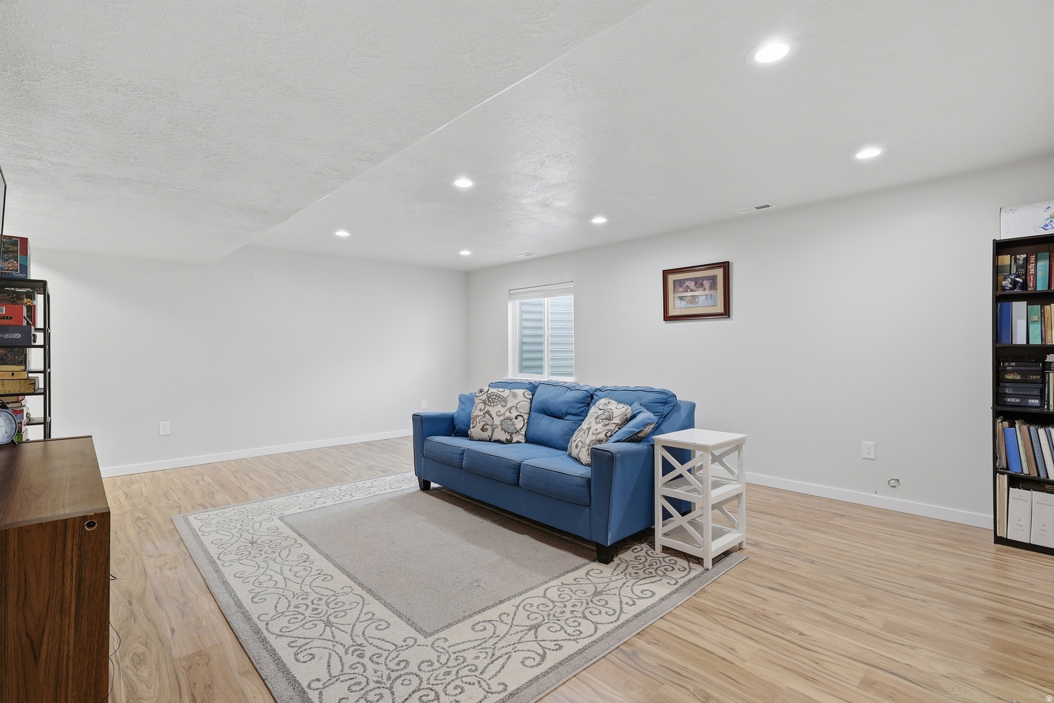 MILL HILL - Residential