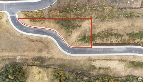 Tiny photo for 75 S GRANDISON CT E #69-R, Fruit Heights, UT 84037 (MLS # 2114022)