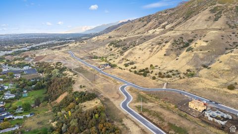 Tiny photo for 75 S GRANDISON CT E #69-R, Fruit Heights, UT 84037 (MLS # 2114022)