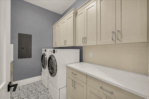 Tiny photo for 684 S 990 W, Hurricane, UT 84737 (MLS # 2165439)