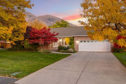 Tiny photo for 10528 N ABERDEEN LN, Highland, UT 84003 (MLS # 2120447)