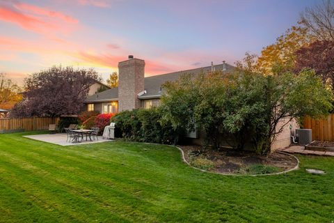 Tiny photo for 10528 N ABERDEEN LN, Highland, UT 84003 (MLS # 2120447)