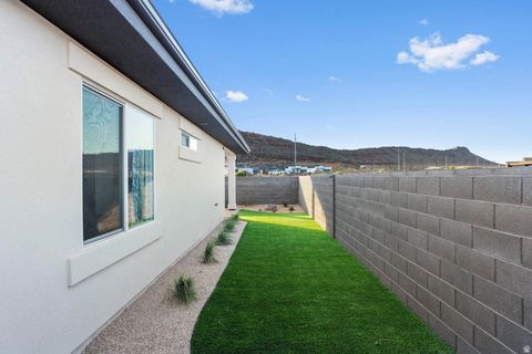 Tiny photo for 1941 S QUEENS GARDEN DR #4261, Washington, UT 84780 (MLS # 2134925)