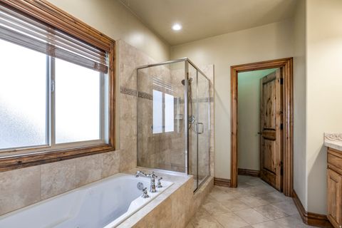 Tiny photo for 5588 S FARM HILL DR, Salt Lake City, UT 84117 (MLS # 2124772)