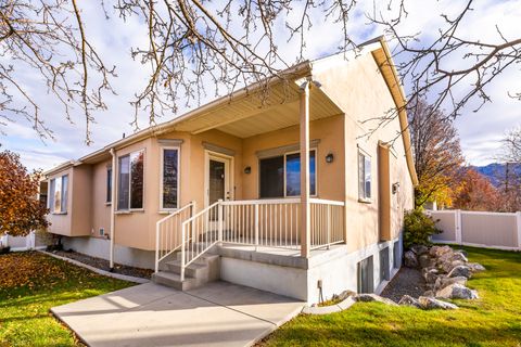 Tiny photo for 5588 S FARM HILL DR, Salt Lake City, UT 84117 (MLS # 2124772)