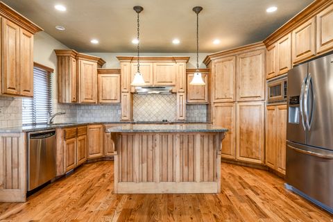 Tiny photo for 5588 S FARM HILL DR, Salt Lake City, UT 84117 (MLS # 2124772)