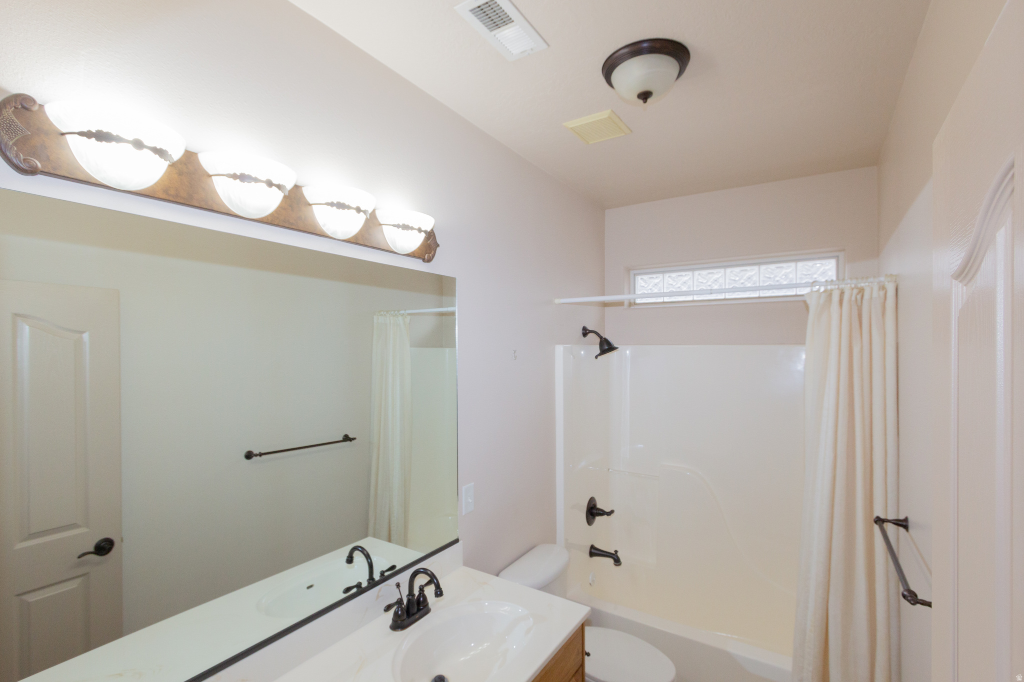 COBBLESTONE AT SPRING CREEK - Residential