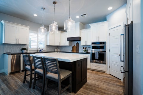 Tiny photo for 3337 W 2610 S, Hurricane, UT 84737 (MLS # 2181347)