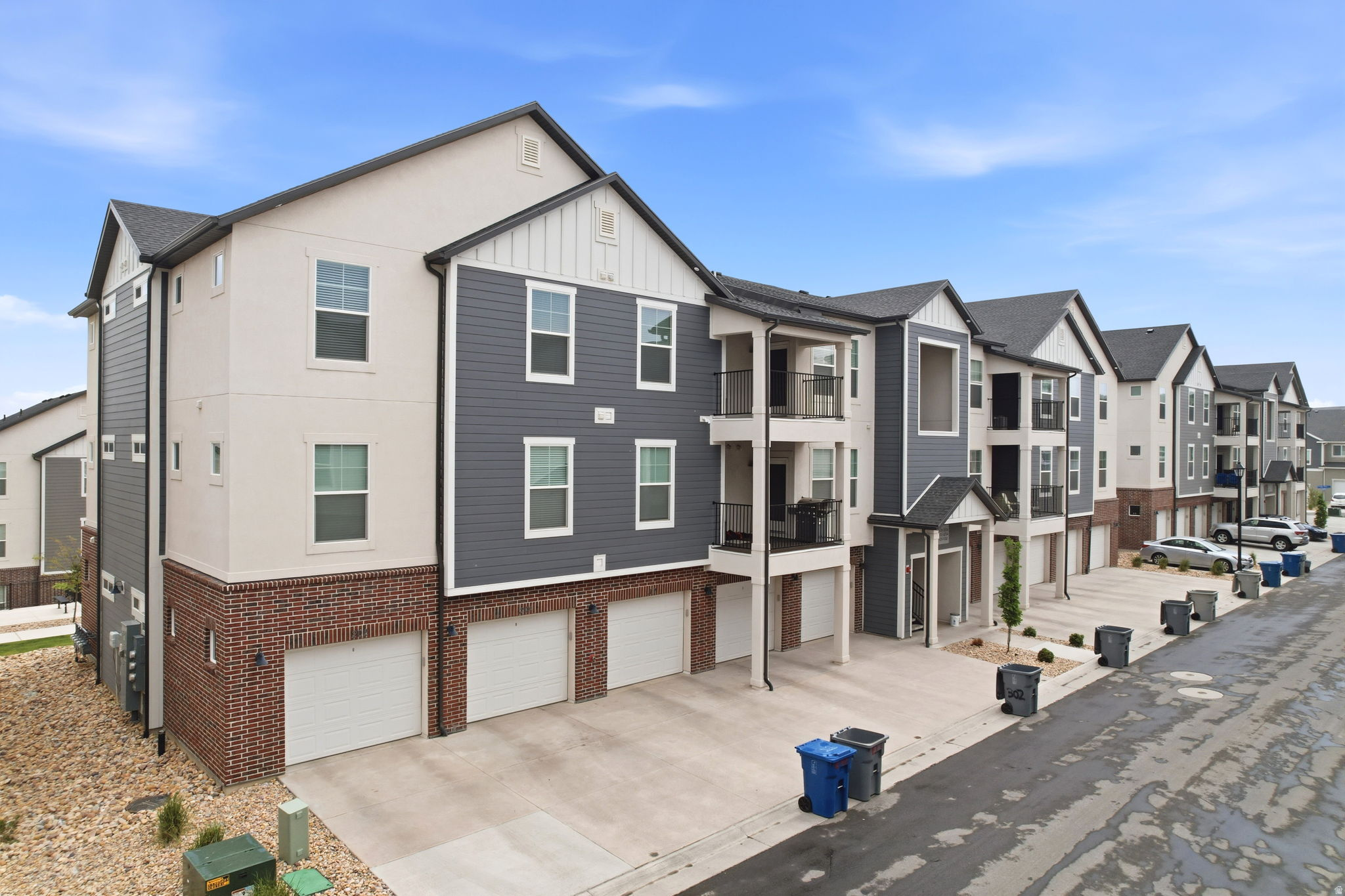 HIGHRIDGE - Residential
