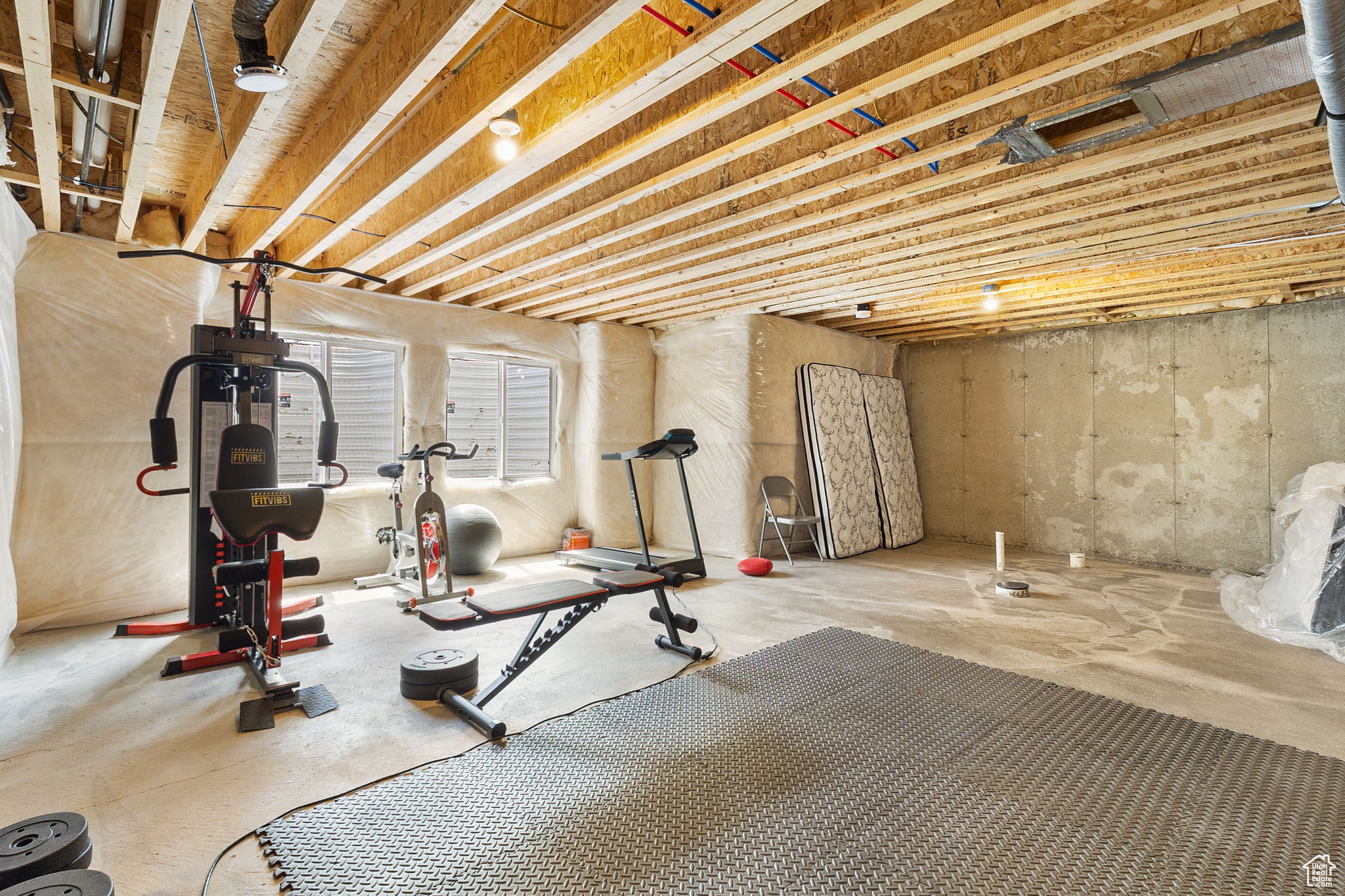 DEL MONTE TOWNHOMES - Residential