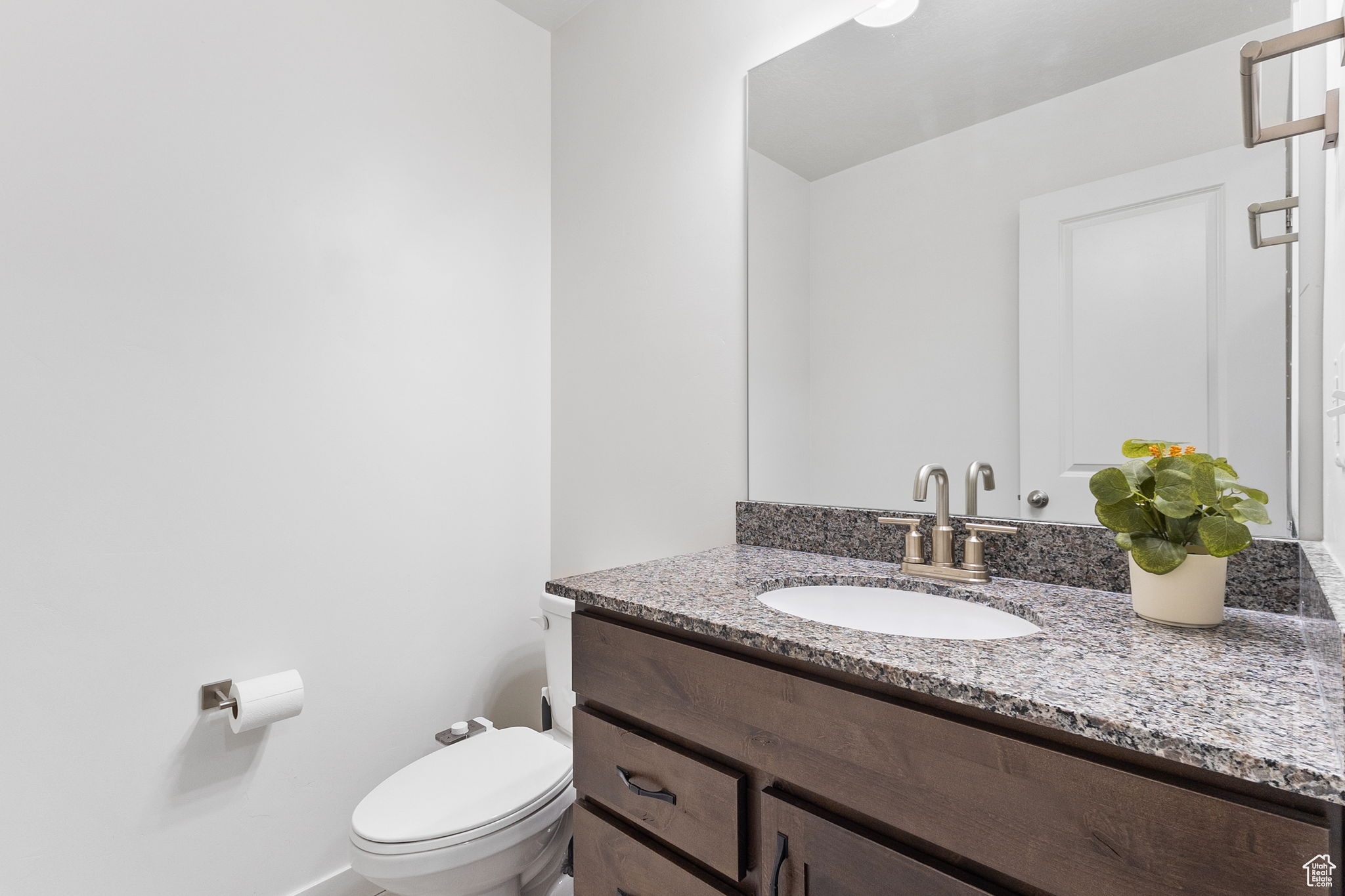 DEL MONTE TOWNHOMES - Residential