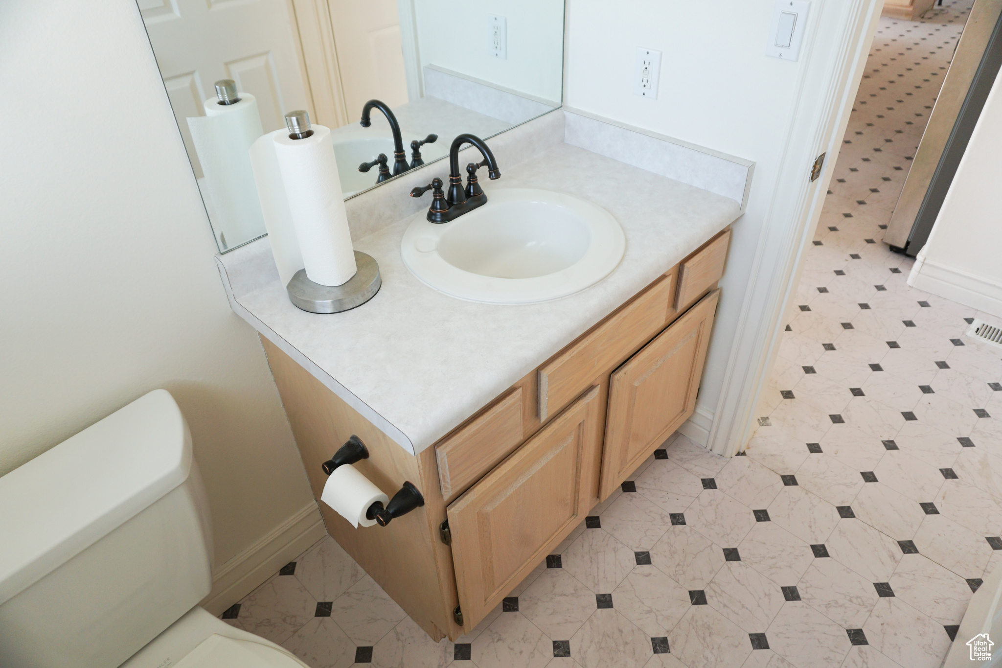 3983 S Mcgregor Ln, Saratoga Springs, Utah image 33