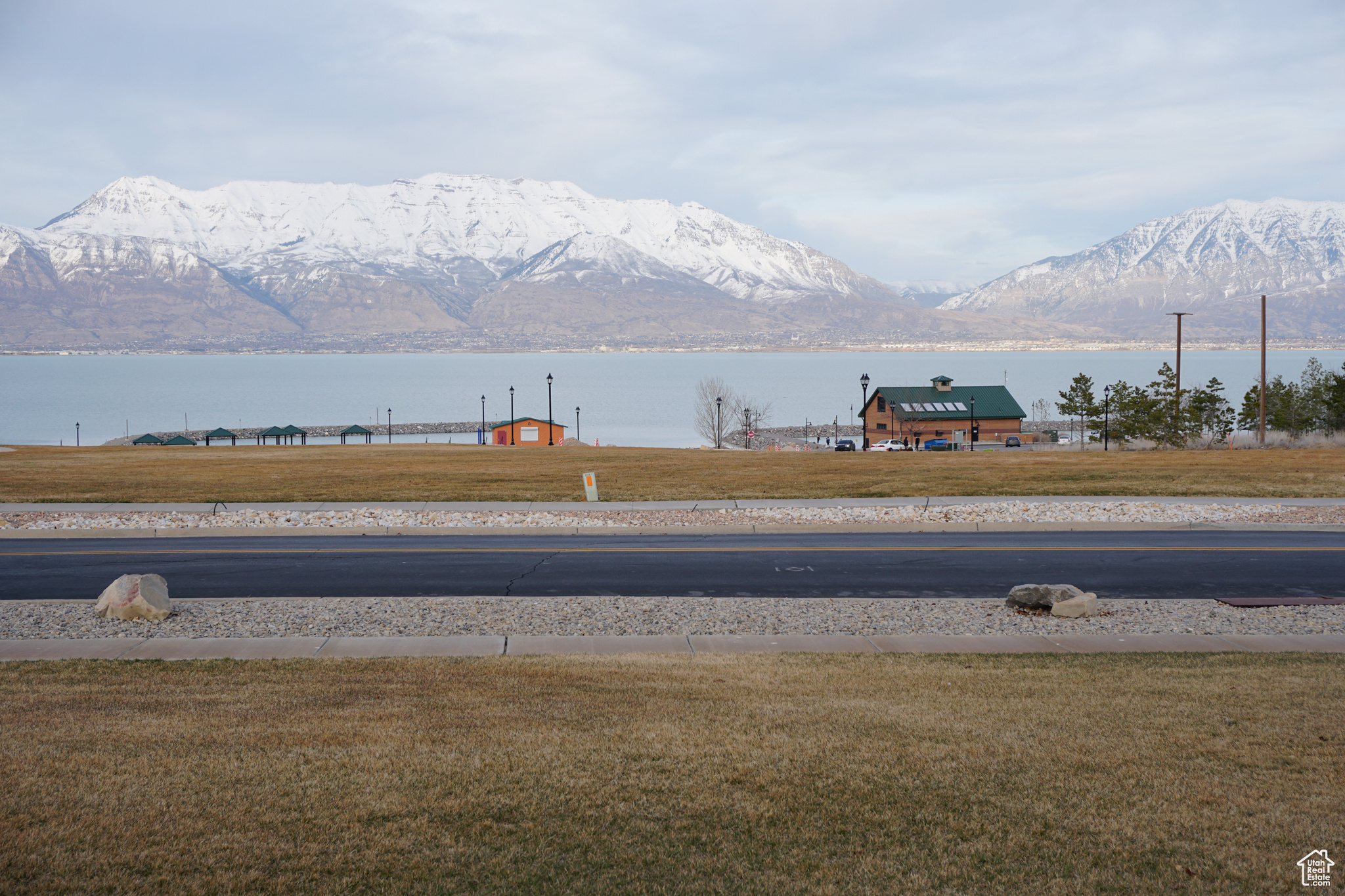 3983 S Mcgregor Ln, Saratoga Springs, Utah image 10
