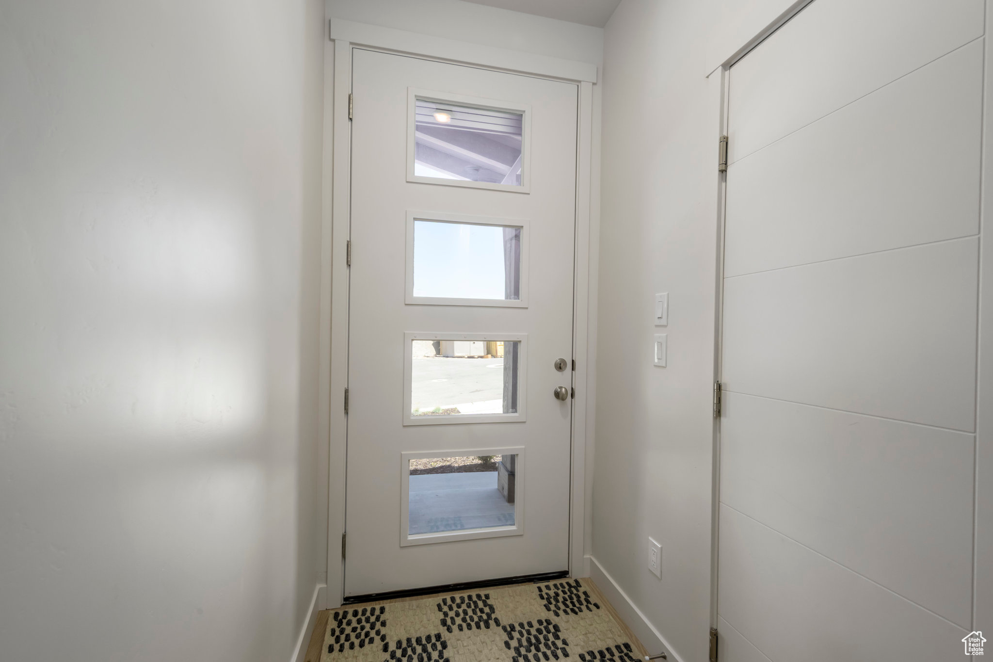 THE POINTE - Residential