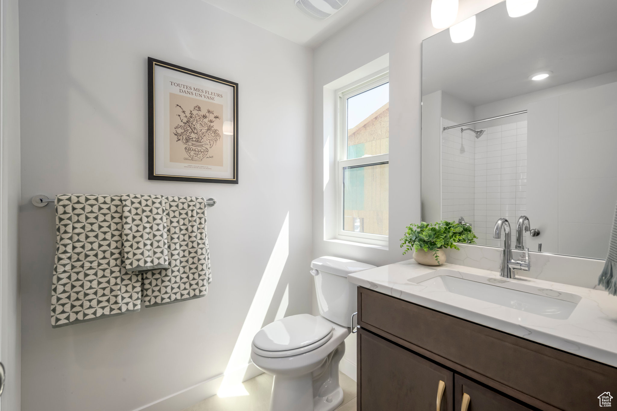 THE POINTE - Residential