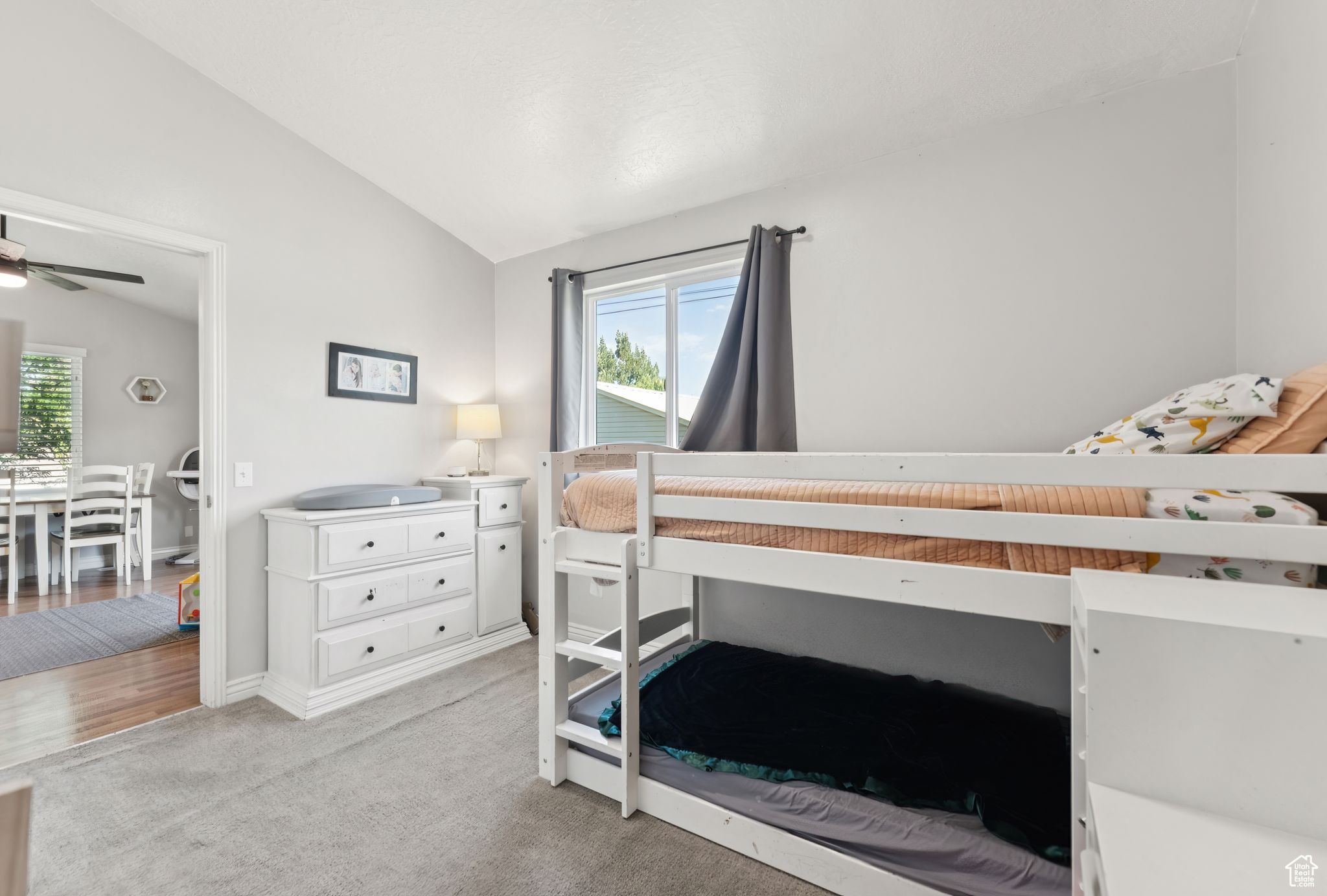 WHISPERING PINES - Residential
