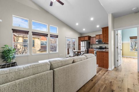 Tiny photo for 1090 N SHEPARD CREEK PKWY #6, Farmington, UT 84025 (MLS # 2123858)