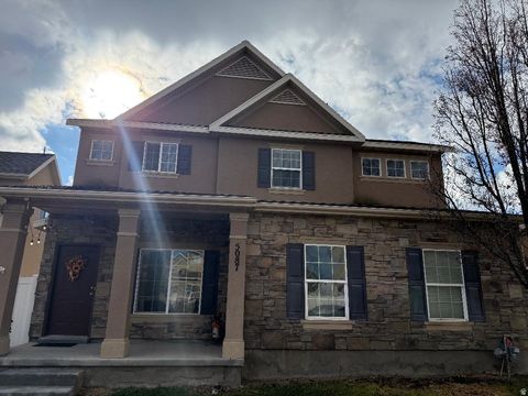 Photo of 5087 W LONDON BAY DR S, Riverton, UT 84096 (MLS # 2125476)