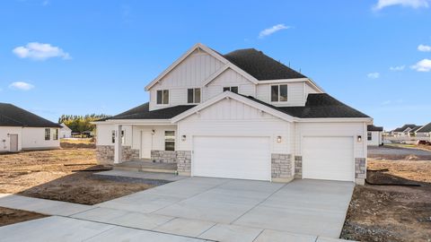 Photo of 1703 S SAGEBERRY DR #HILDAL, Santaquin, UT 84655 (MLS # 2152077)