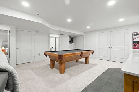 Tiny photo for 1048 N KENSINGTON HTS, Kaysville, UT 84037 (MLS # 2135147)