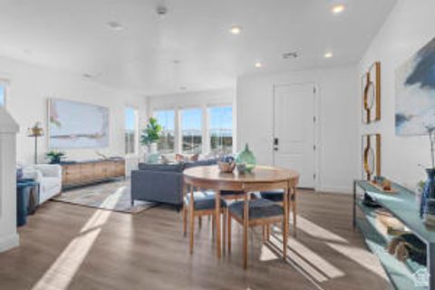 Tiny photo for 907 W BRIGHT RIDGE LN #1430, Saint George, UT 84790 (MLS # 2158756)