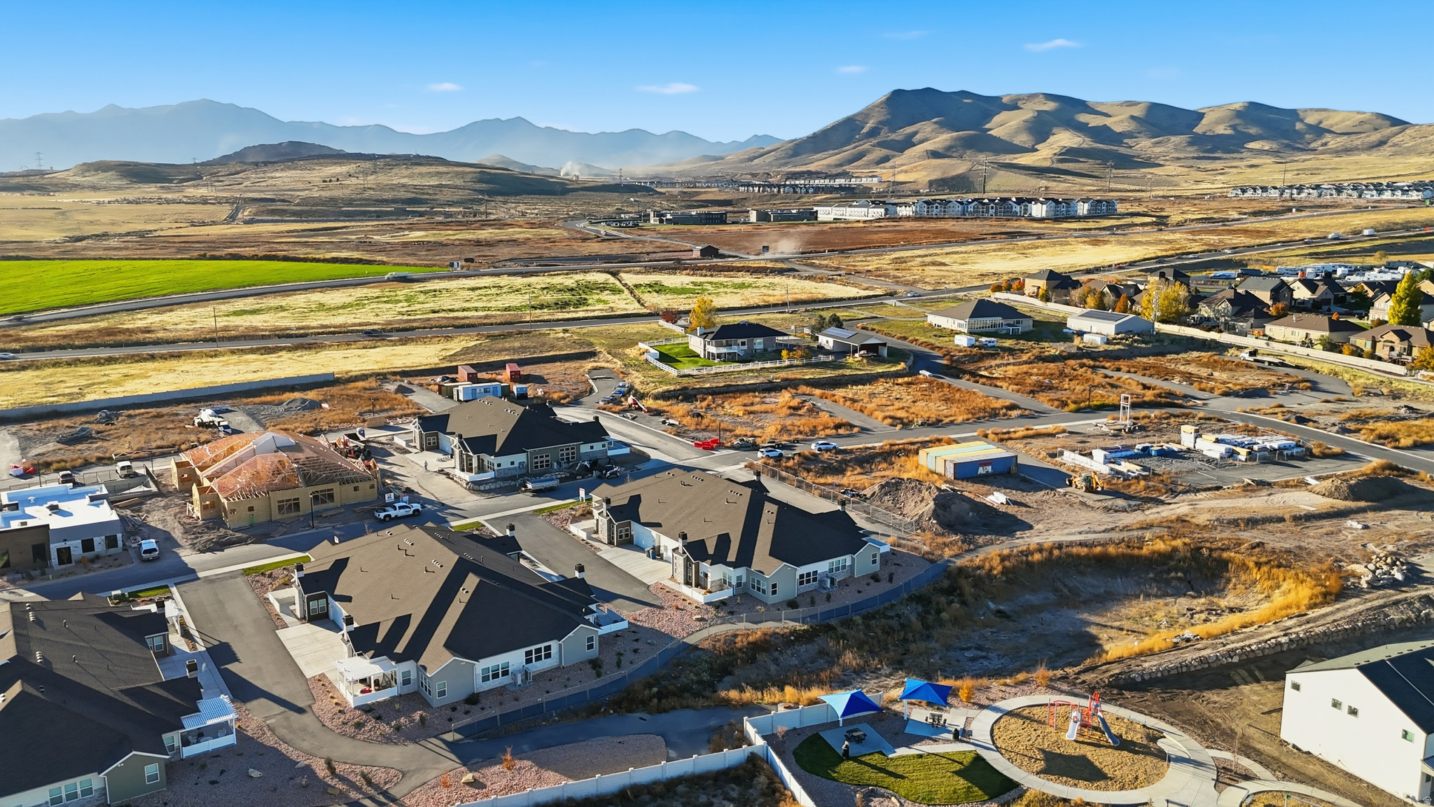 SARATOGA VIEW - Residential