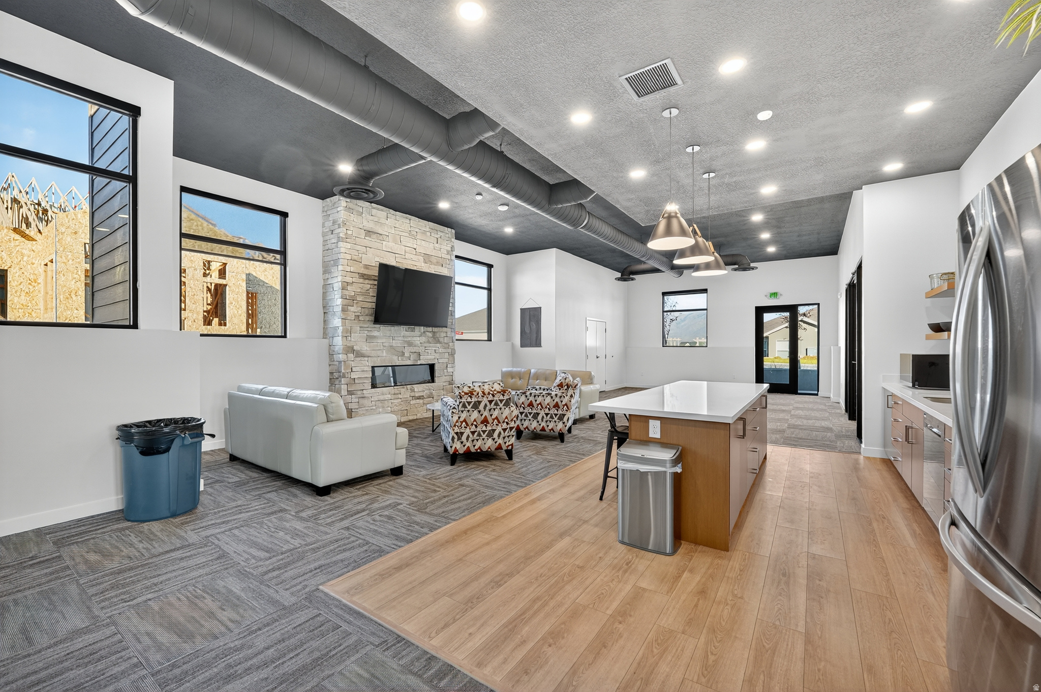 SARATOGA VIEW - Residential