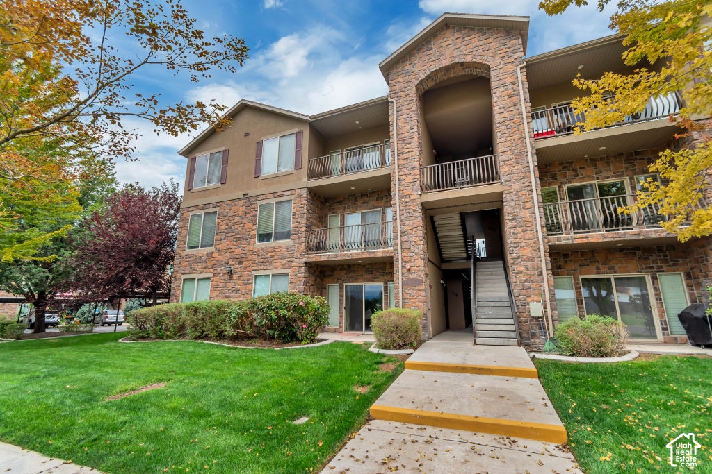 Photo of 476 W 200 N #208, Springville, UT 84663 (MLS # 2189051)