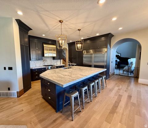 Tiny photo for 753 E SIERRA VIEW VW S, Mapleton, UT 84664 (MLS # 2145592)